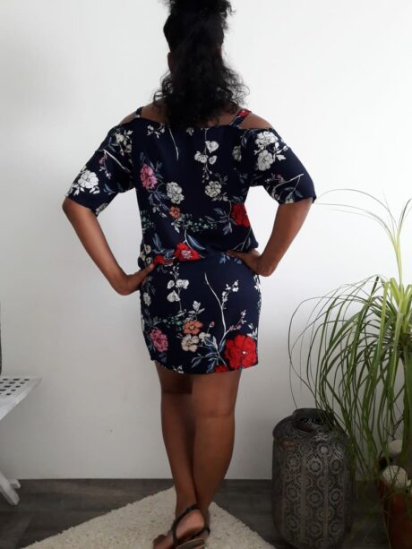 Robe Joëlle marine fleurie